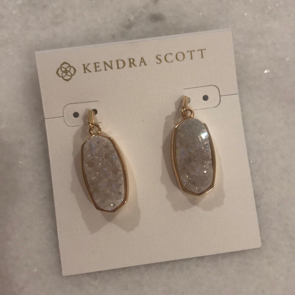 NWT Kendra Scott Danay earrings